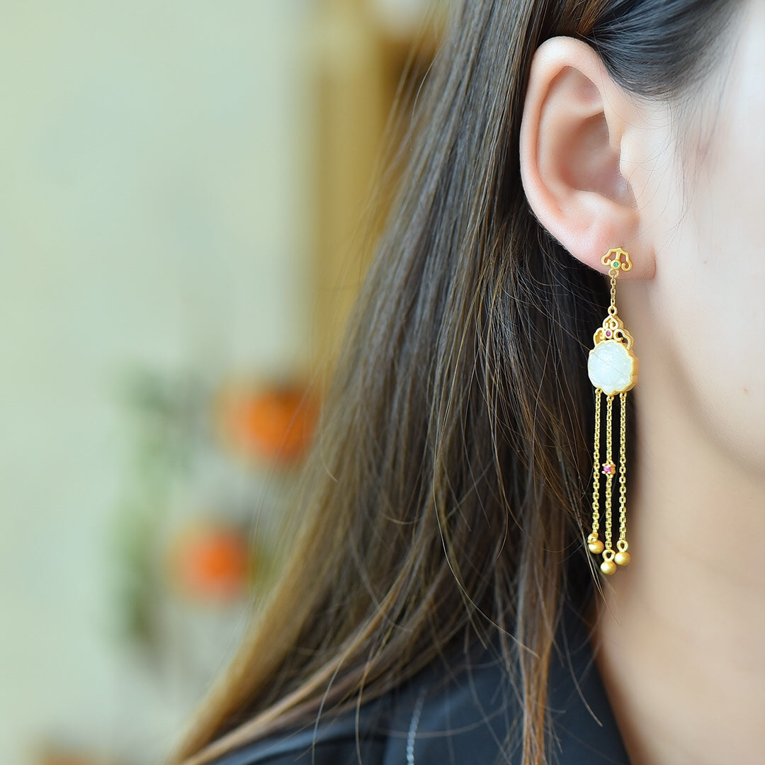 925_Silver_Yt_Nephrite_Earrings
