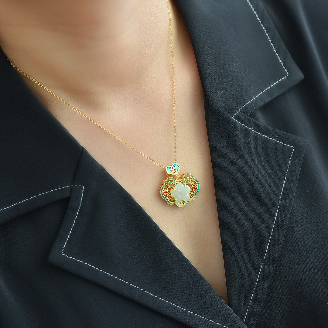 S925_Sterling_Silver_Hetian_Jade_Ruyi_Lock_Ruyi_Pendant_2