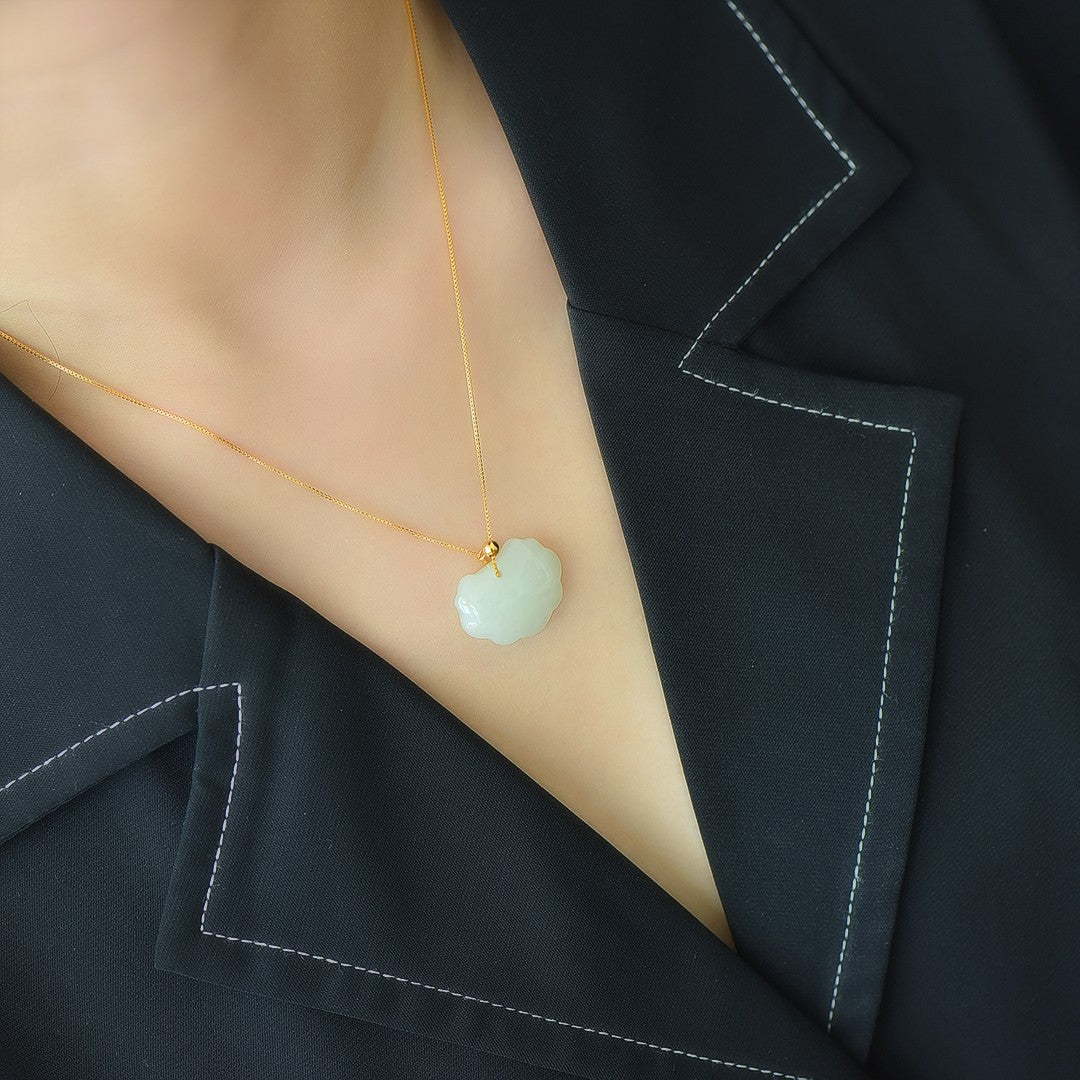 S925_Sterling_Silver_Hetian_Jade_Ruyi_Lock_Ruyi_Pendant_4