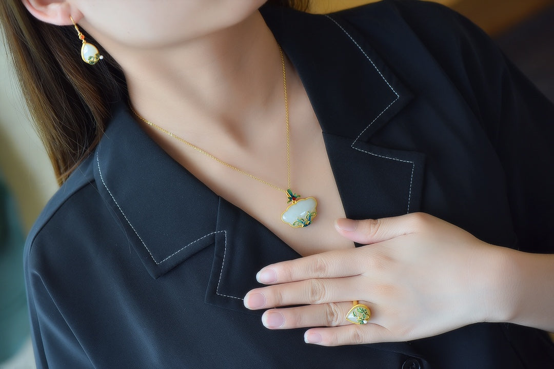 S925_Sterling_Silver_Hetian_Jade_Ruyi_Pendant_Jewelry_Set
