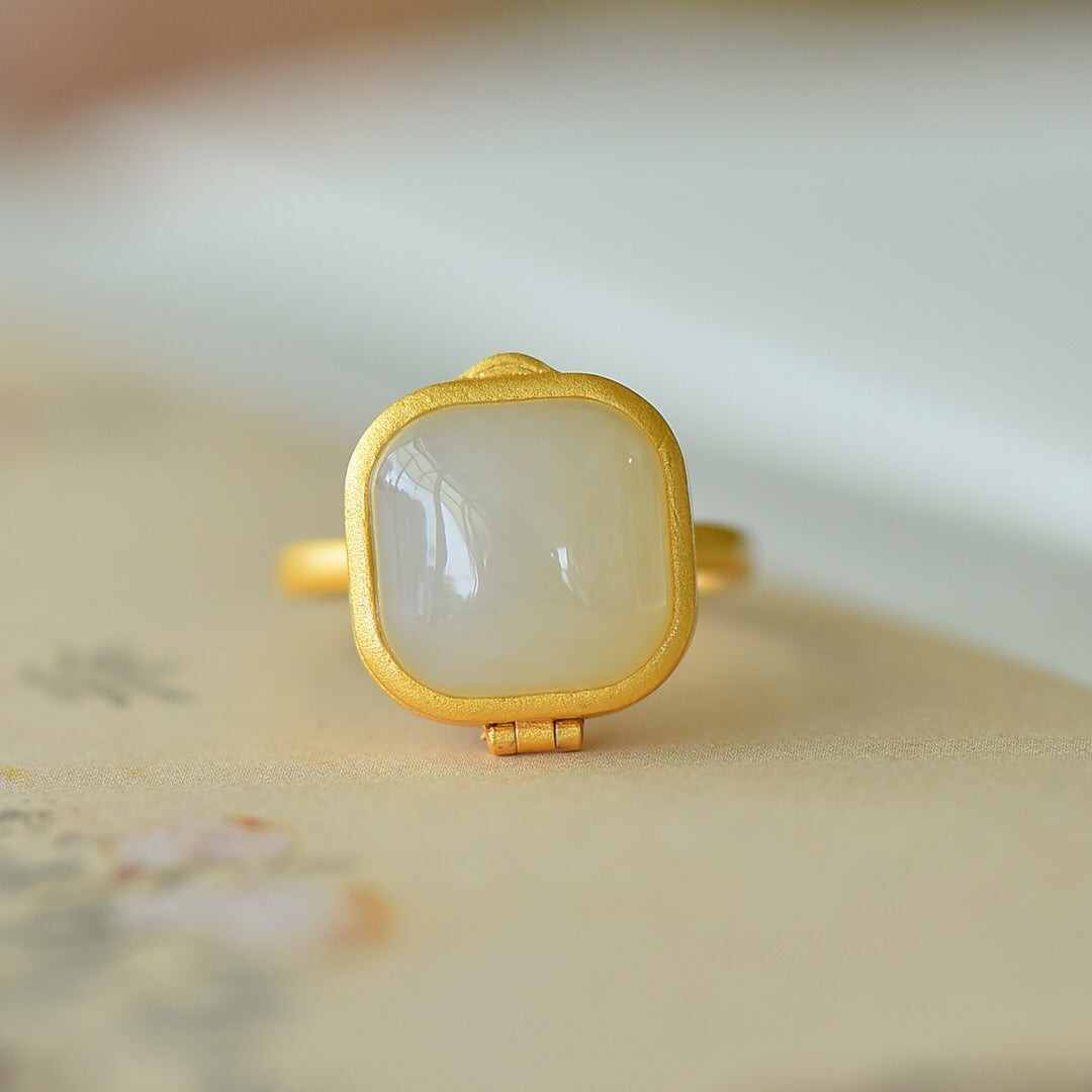 S925 Silver Nephrite Jade Sachet Box Ring - Unique Design