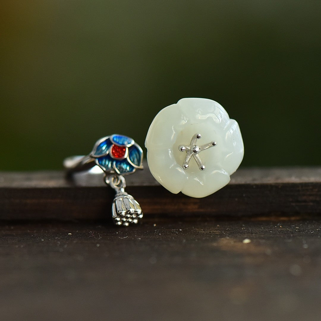 S925 Silver Nephrite Jade Lotus Ring - Elegant Artisan Style