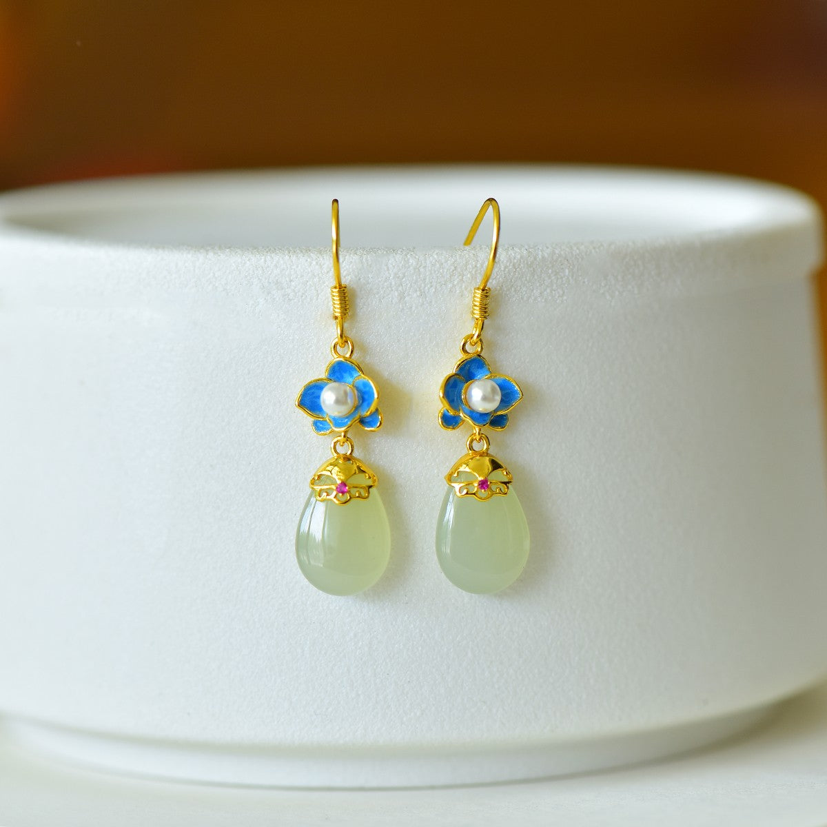925_Silver_Q_Nephrite_Earrings