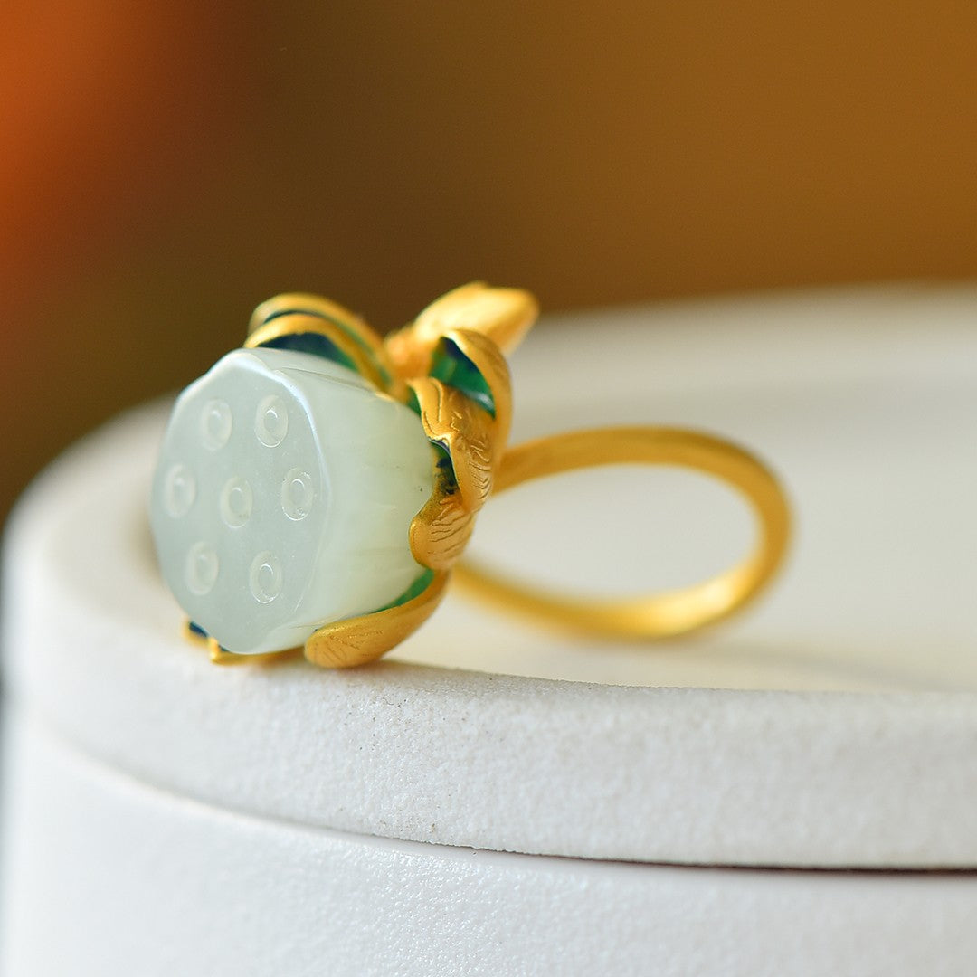 S925 Silver Nephrite Jade Lotus Pod Ring - Elegant Style