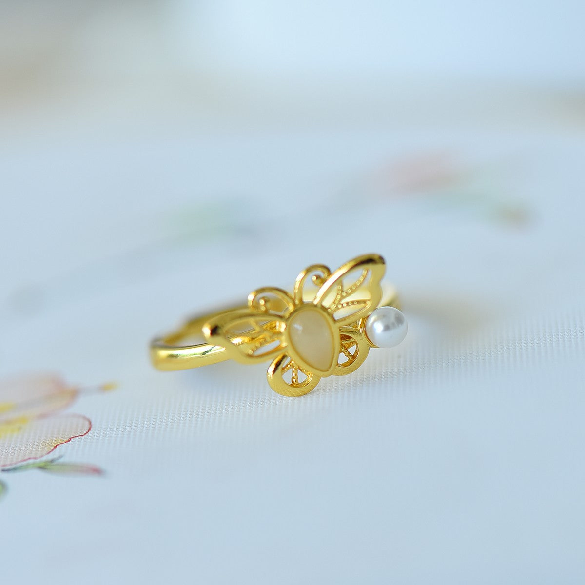 S925 Silver Nephrite Jade Butterfly Hollow-out Ring - Unique Design