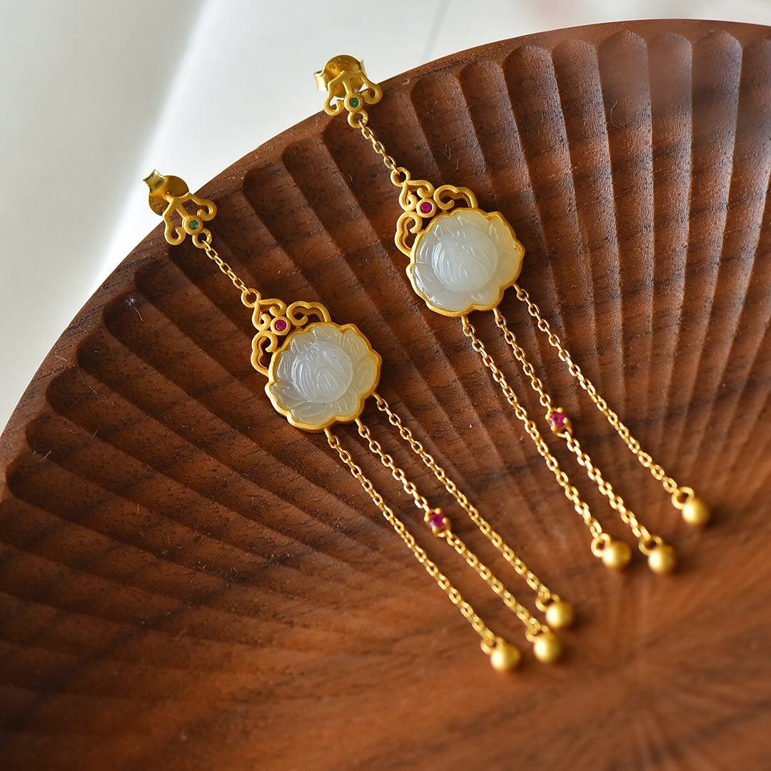 925_Silver_Yt_Nephrite_Earrings