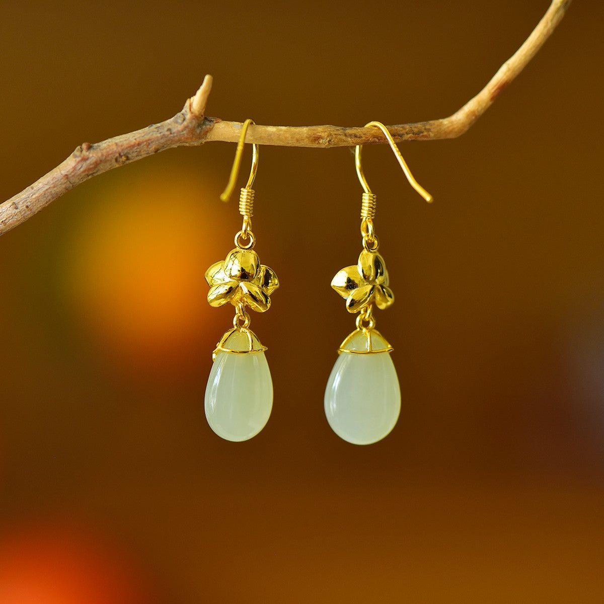 925_Silver_Q_Nephrite_Earrings