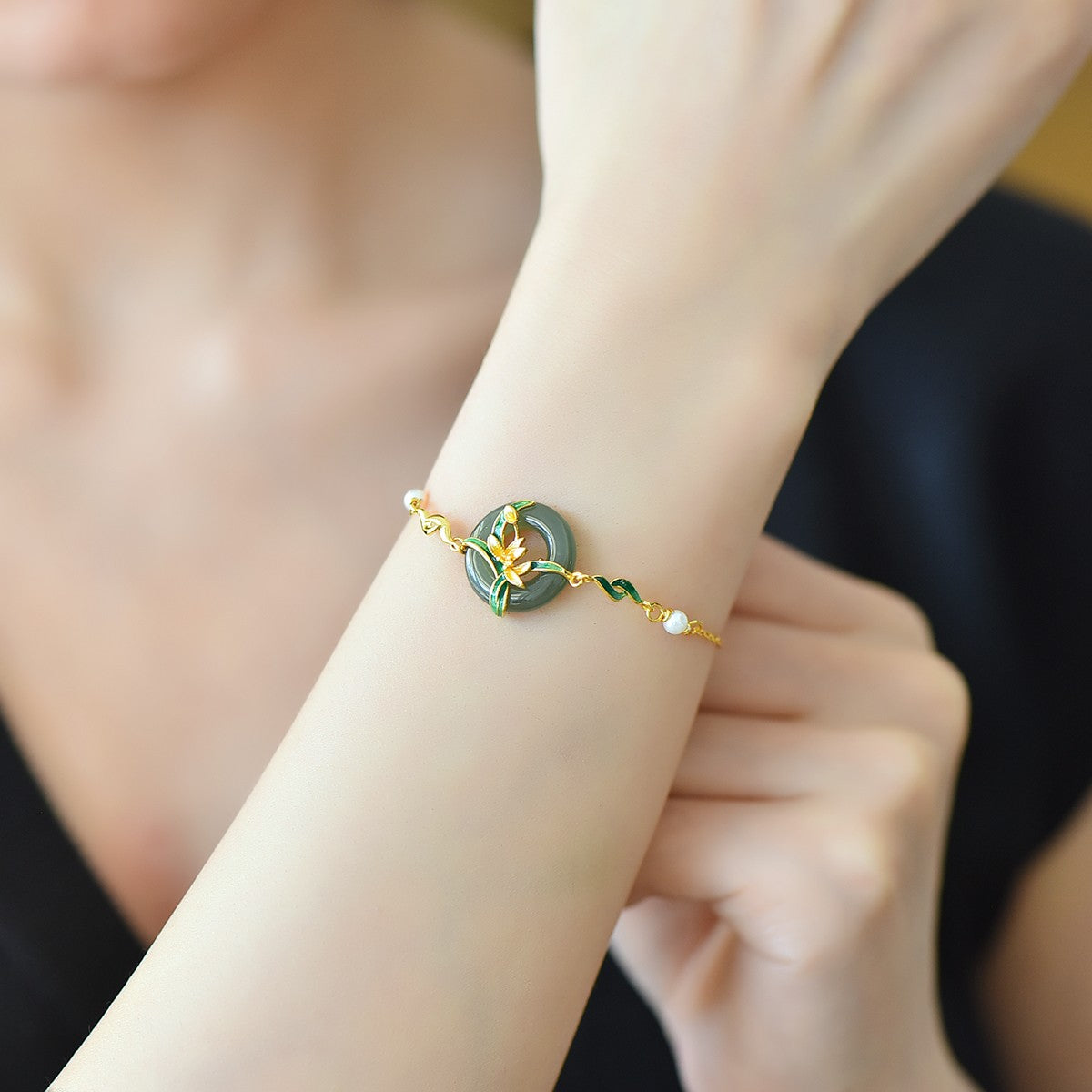S925 Silver Nephrite Jade Bangle - Lotus & Peace Ring Artisan Style
