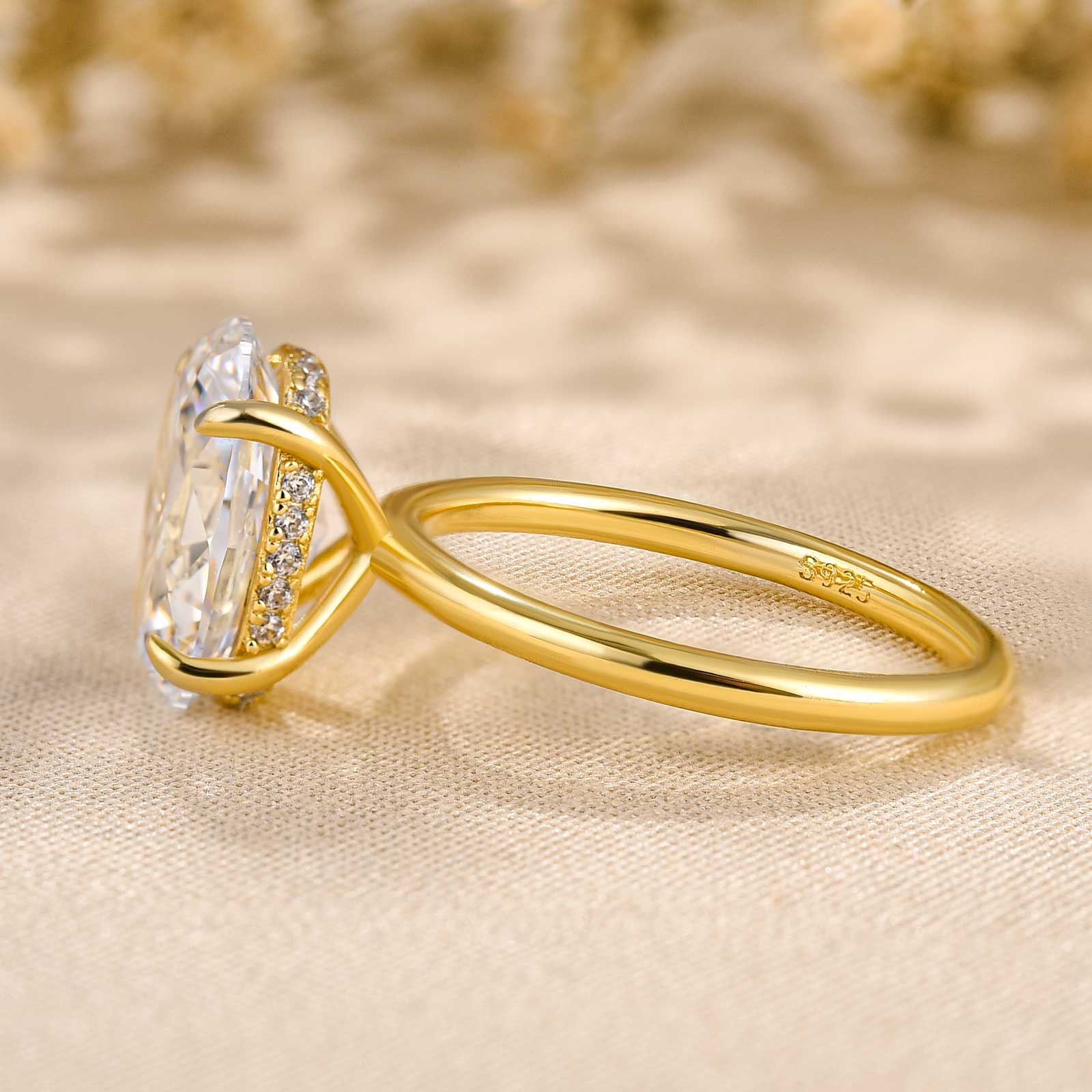 Classic 4.5Ct Solitaire Oval Cut Hidden Halo Engagement Ring In Sterling Silver
