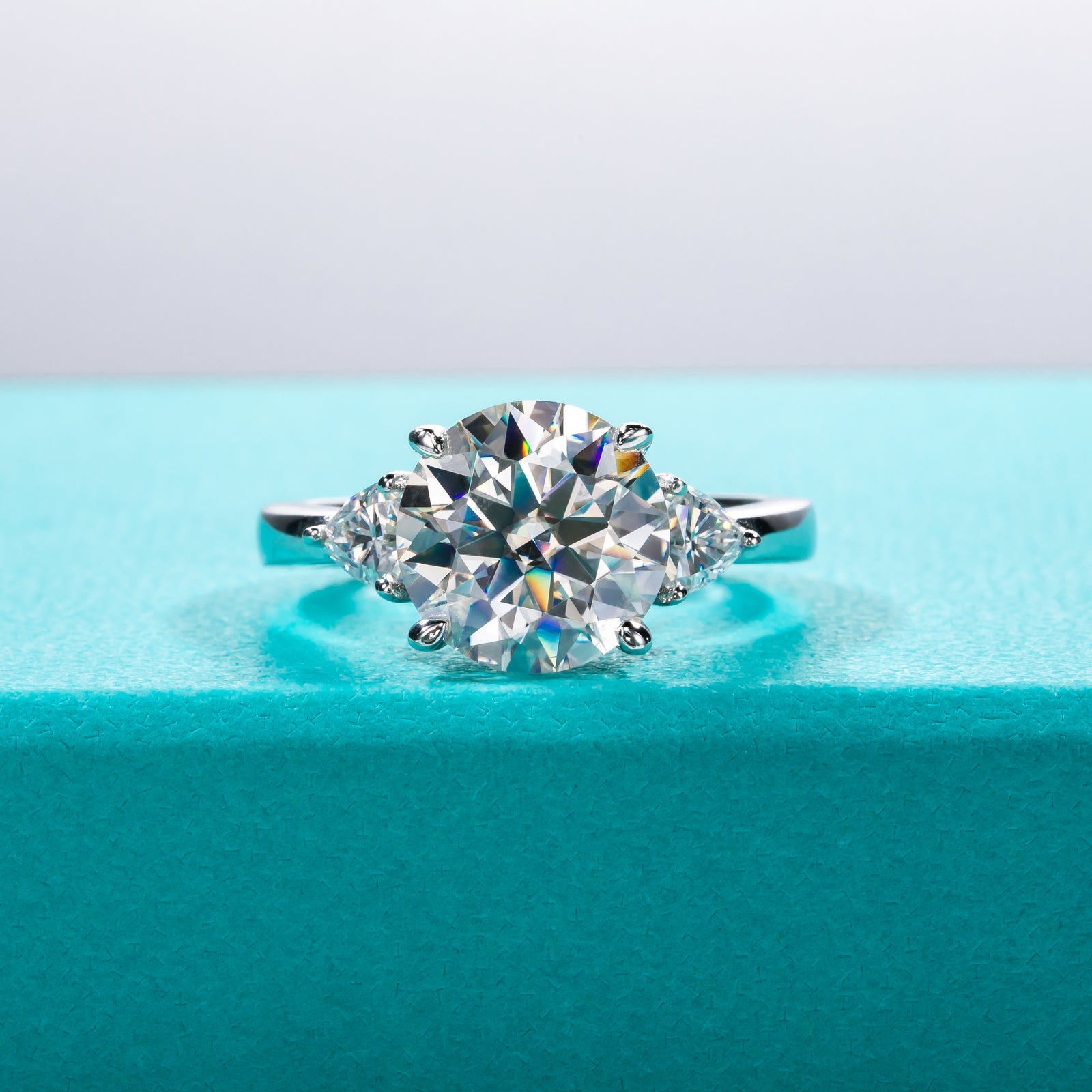 Round Cut 3 Stone Moissanite Engagement Ring (4.6 cttw)