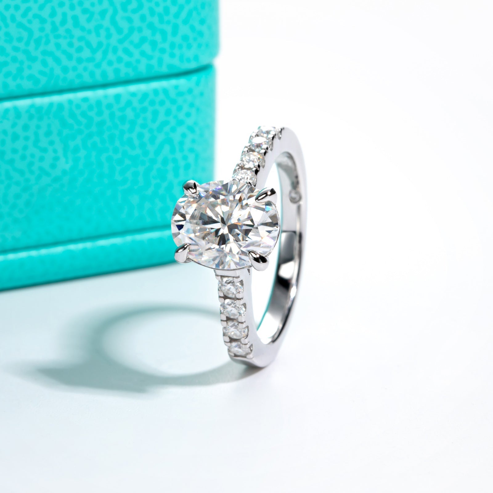 Oval Cut Pavé Moissanite Engagement Ring (3ct)