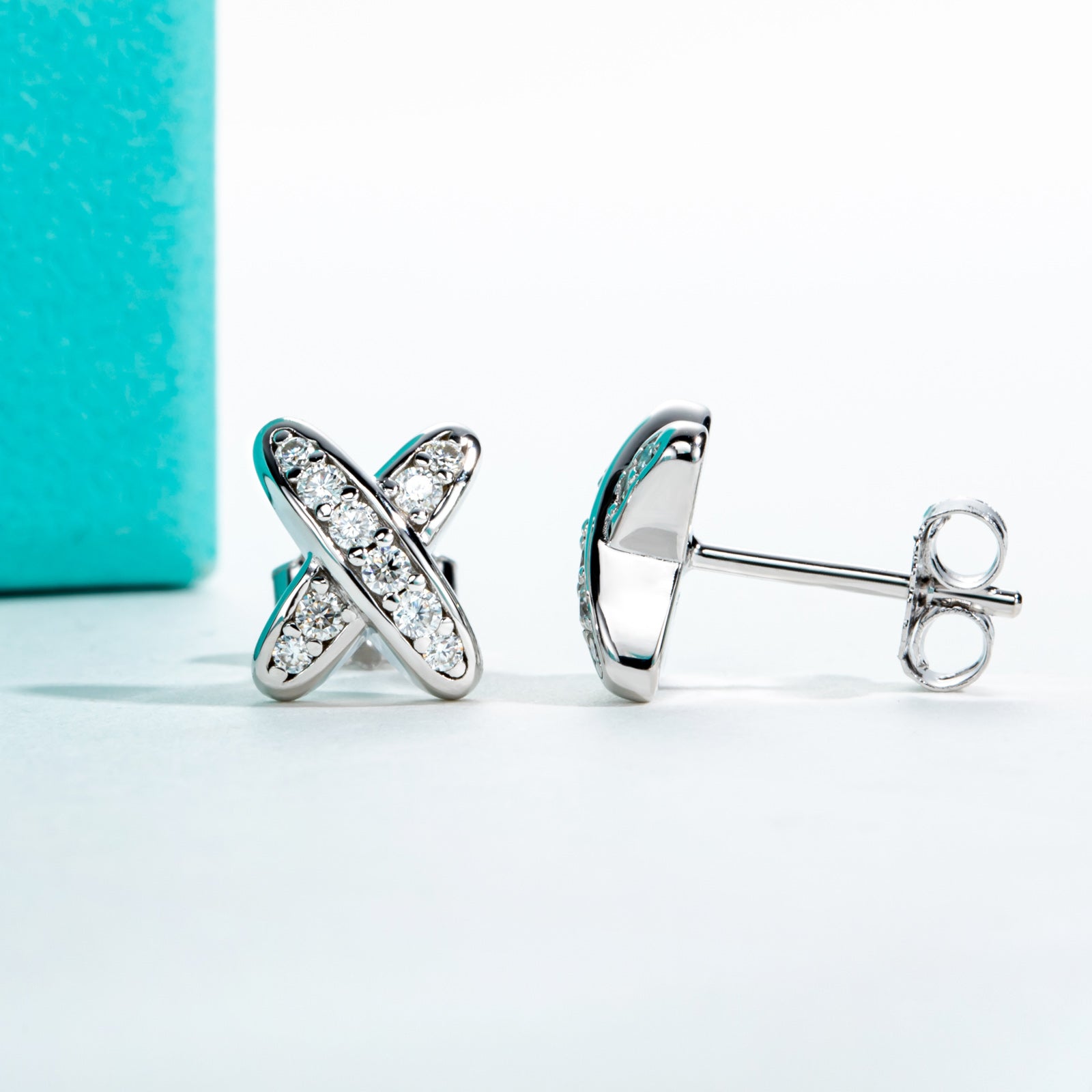 Moissanite Cross Stud Earrings (0.28cttw)