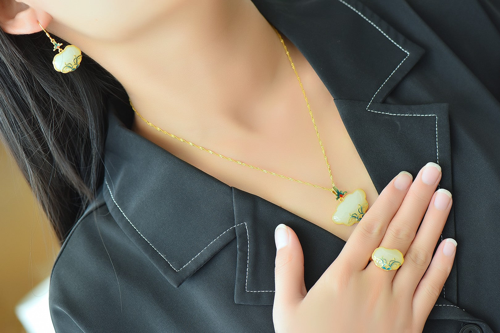 S925 Silver Nephrite Jade Orchid Ruyi Lock Jewelry Set - Elegant Collection