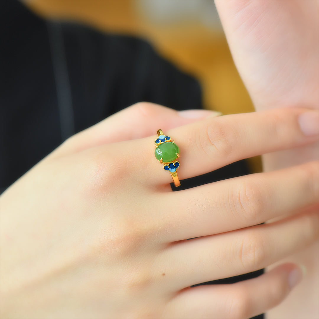 S925 Silver Nephrite Green Jade Cabochon Ring - Elegant Style