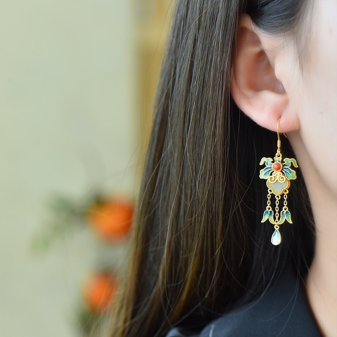 925_Silver_Yt_Nephrite_Earrings_137
