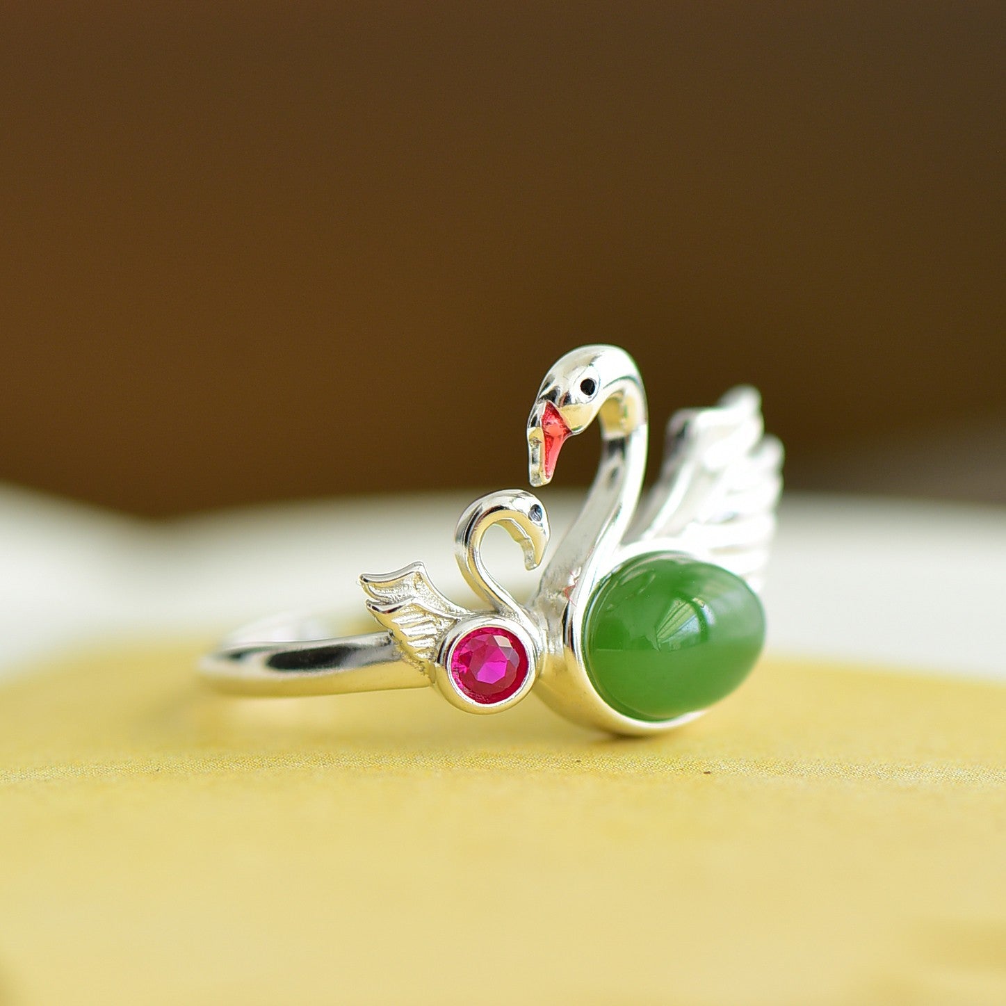 S925 Silver Nephrite Green Jade Swan Ring - Delicate Design
