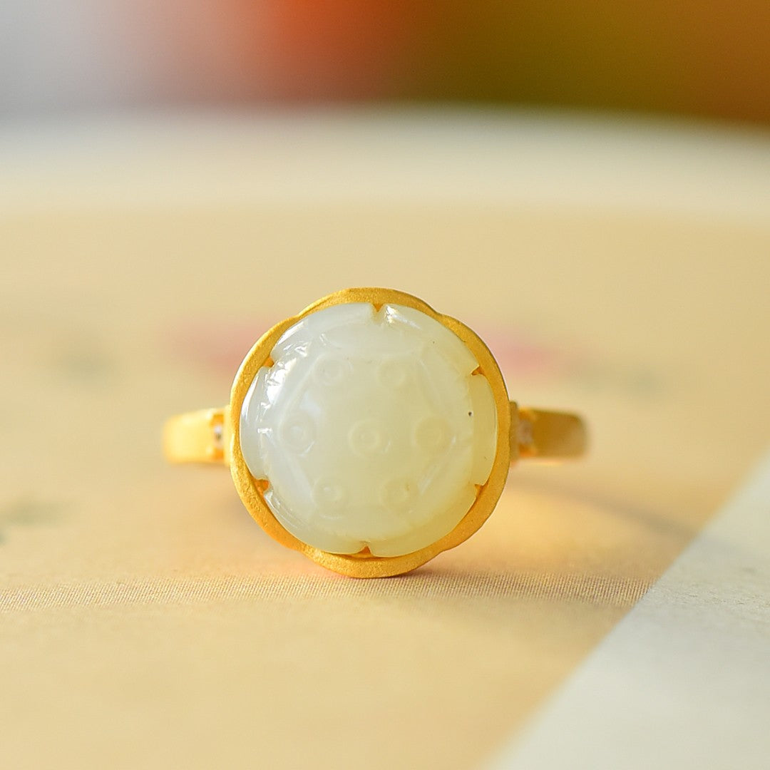 S925 Silver Nephrite Jade Rotating Lotus Ring - Hand-carved Design