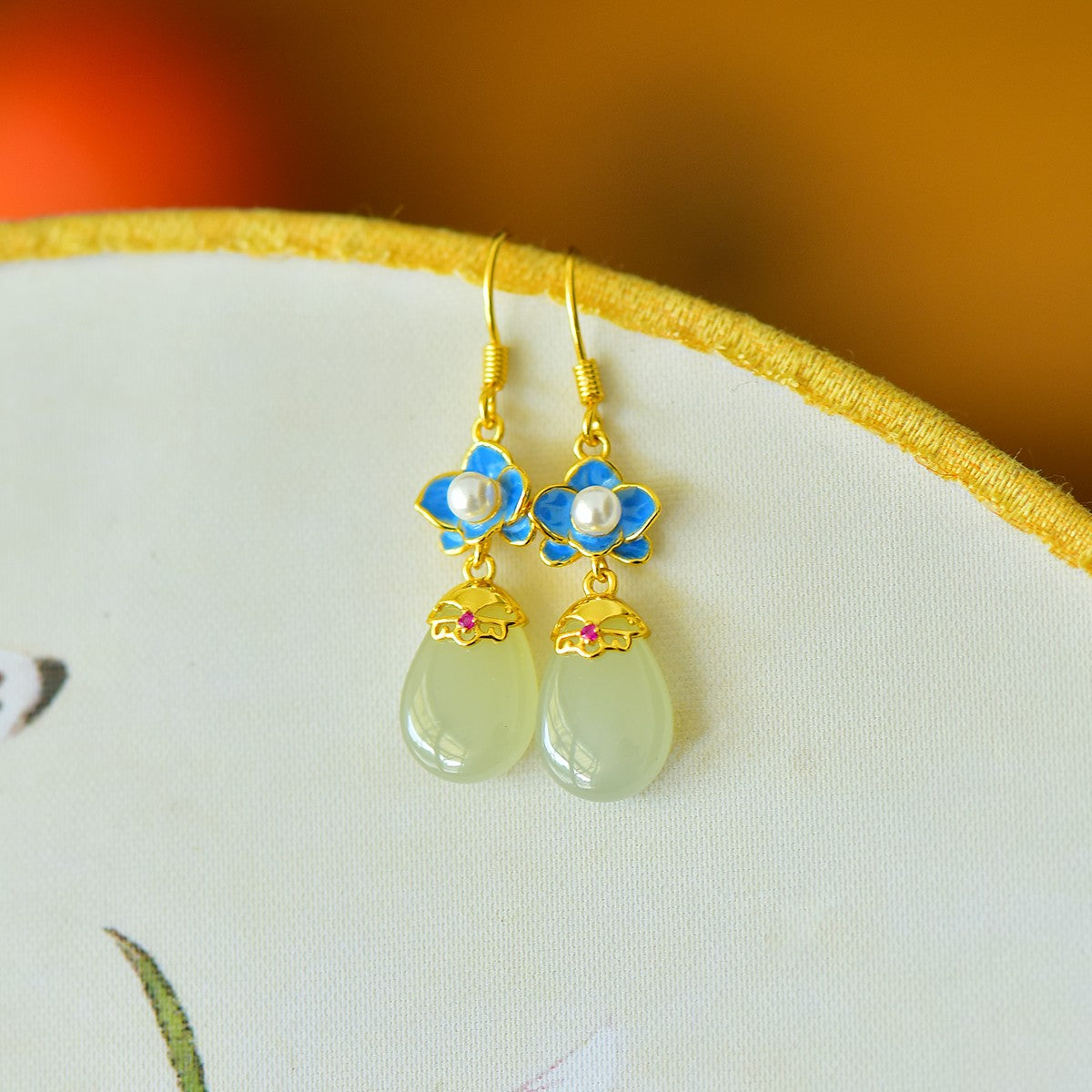 925_Silver_Q_Nephrite_Earrings