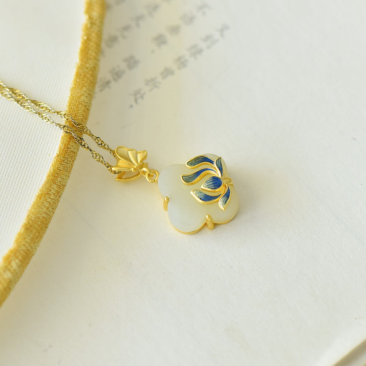 S925_Sterling_Silver_Hetian_Jade_Pendant_Clover_6