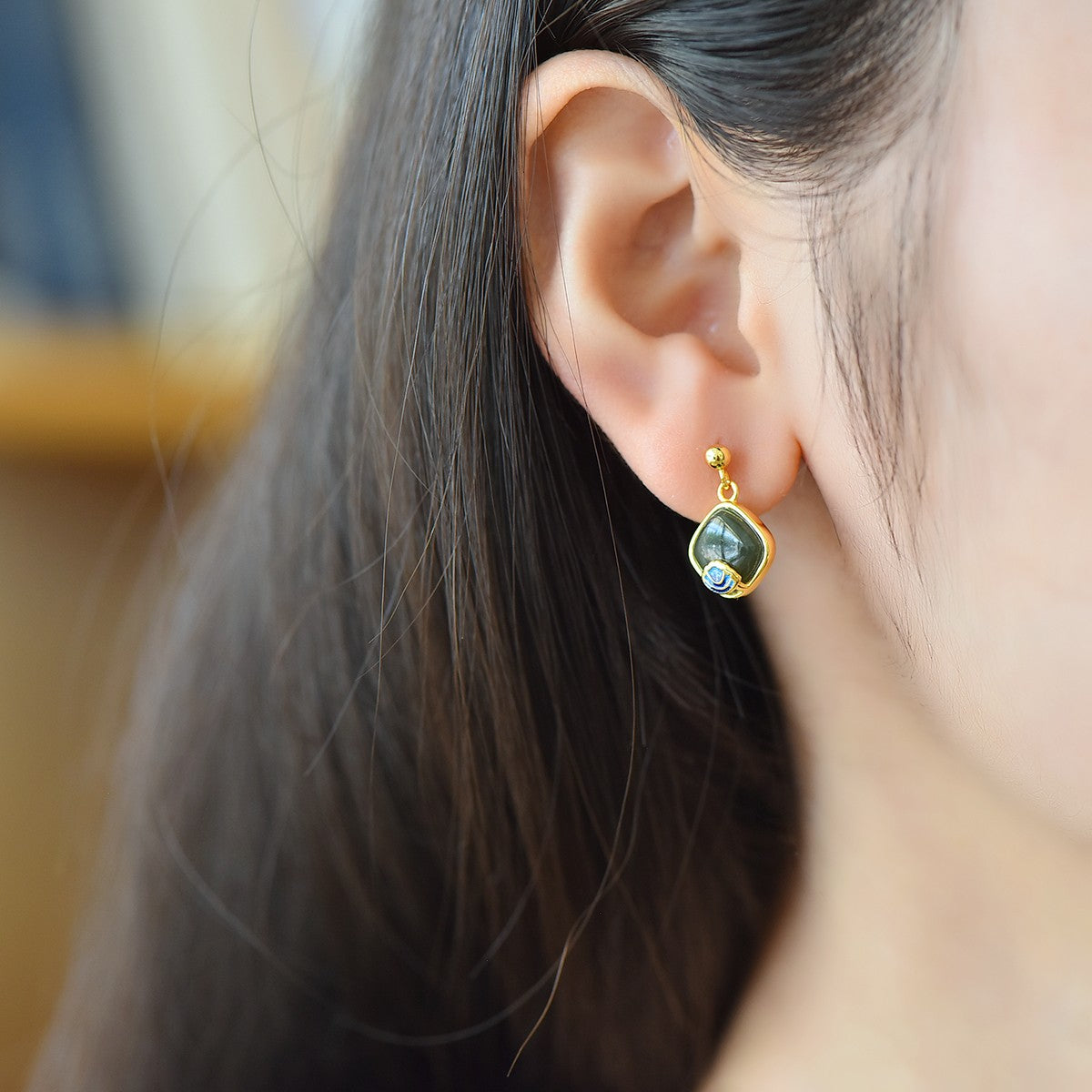 925_Silver_Q_Nephrite_Earrings_160