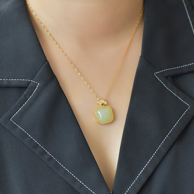 S925_Sterling_Silver_Hetian_Jade_Pendant_Auspicious_Cloud_13