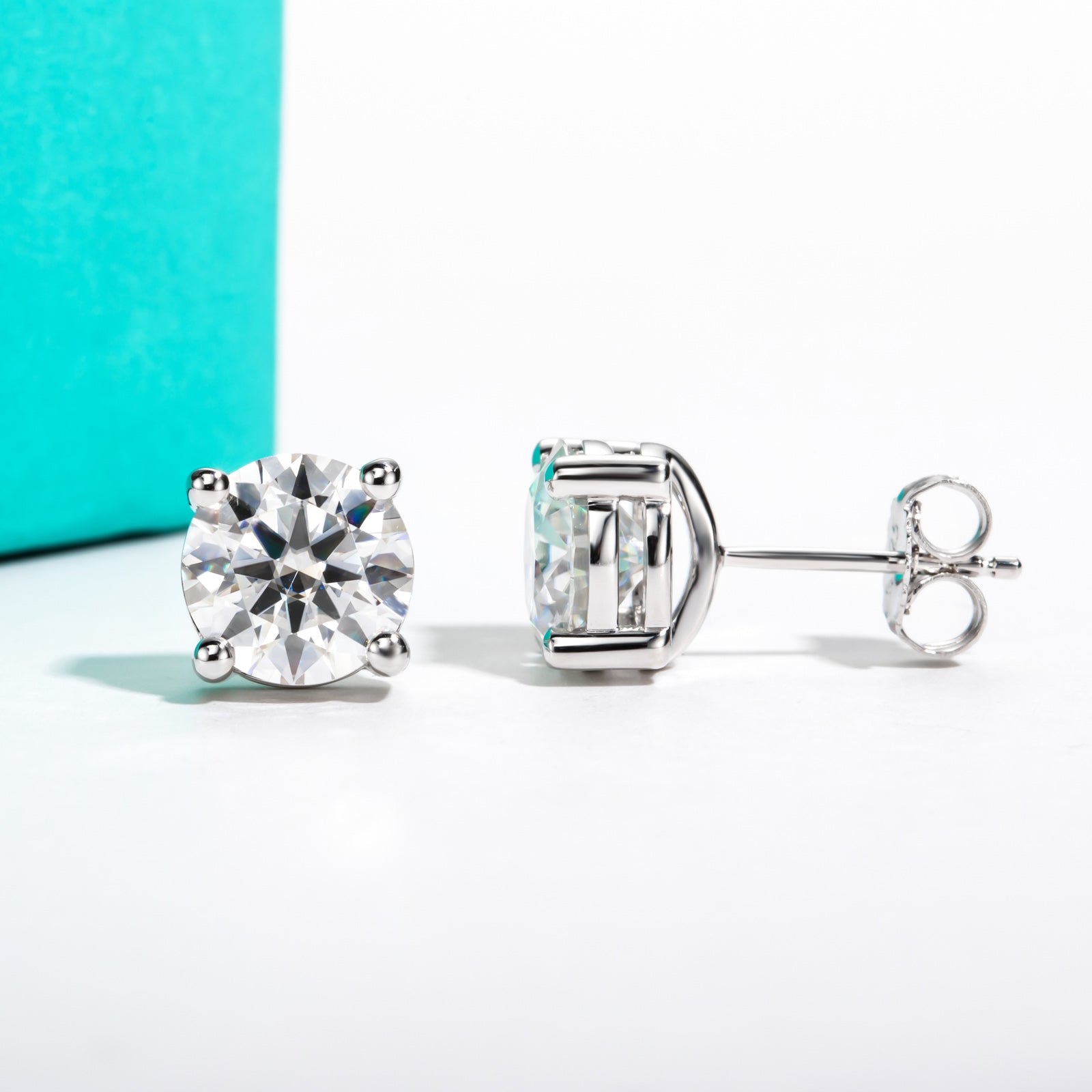 10K Round Cut Moissanite Stud Earrings