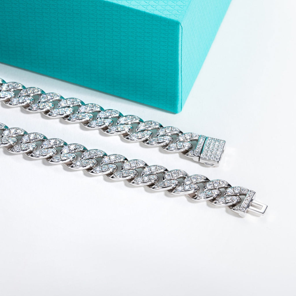 Moissanite Twisted Cuban Bracelet (1.36-5.17cttw)