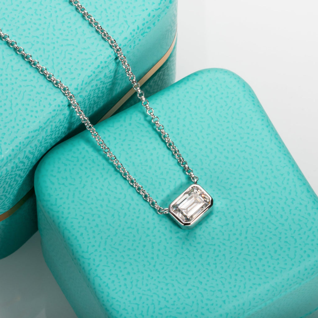 Emerald Cut Moissanite Pendant Necklace (1 ct)