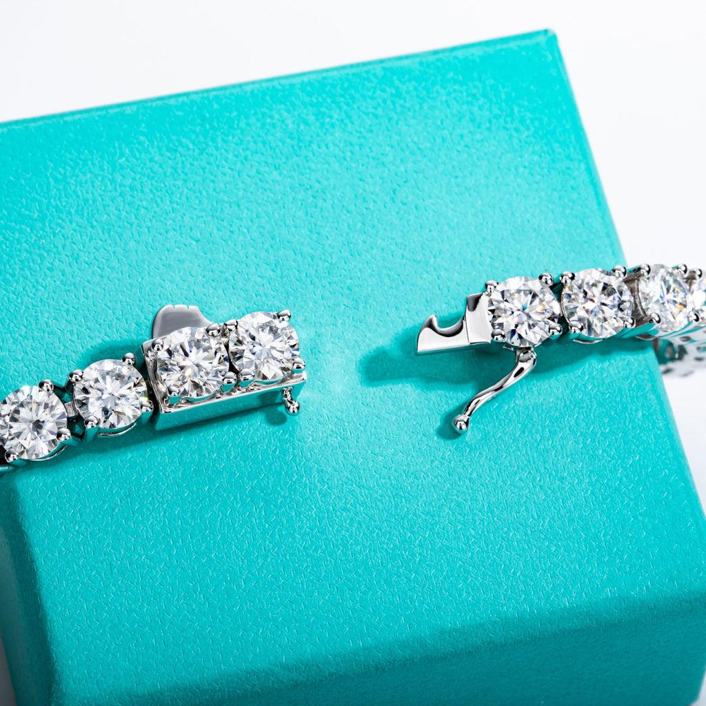 Moissanite Silver Tennis Bracelet (24-32 cttw)