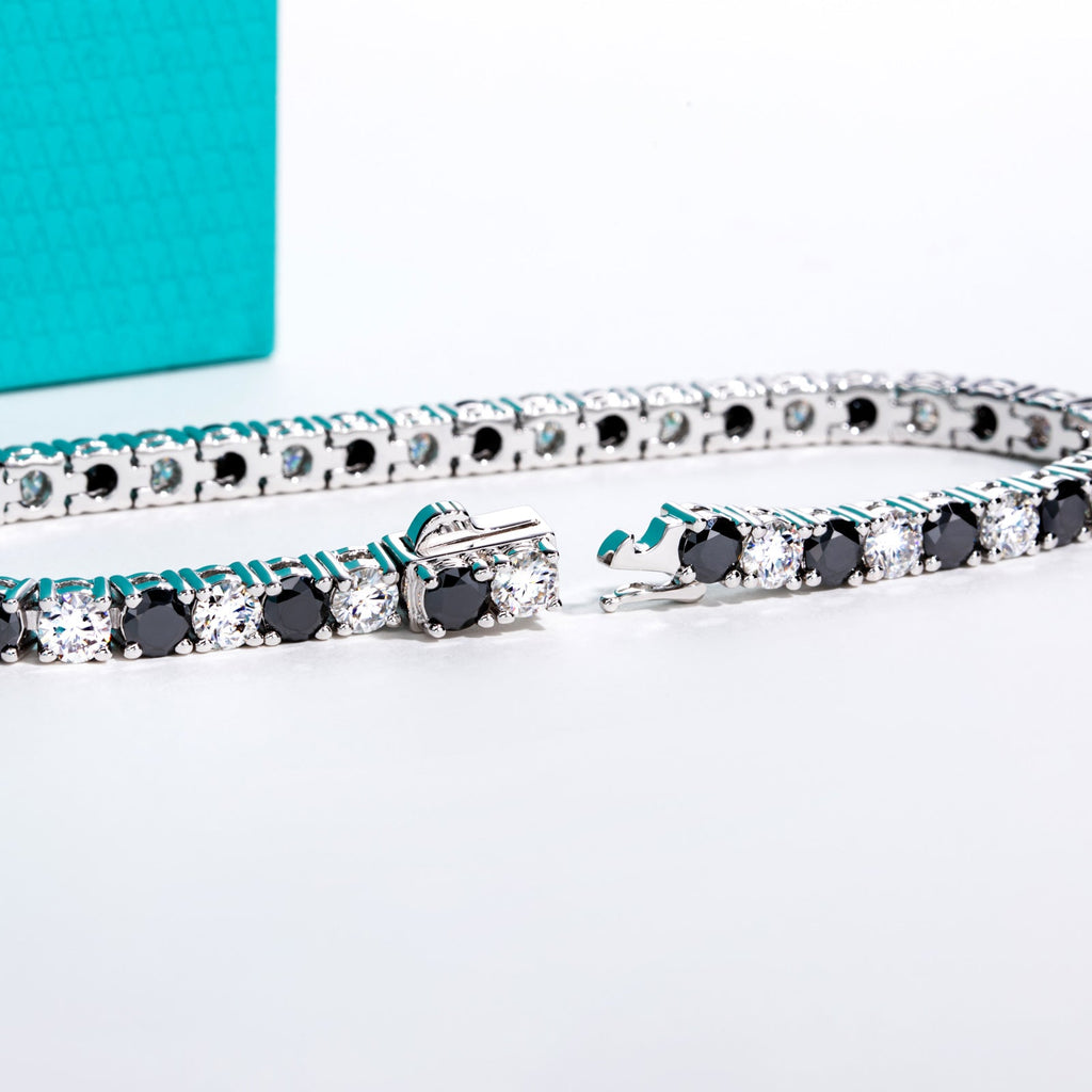 Black Round Cut Moissanite Tennis Bracelet (13.2cttw)