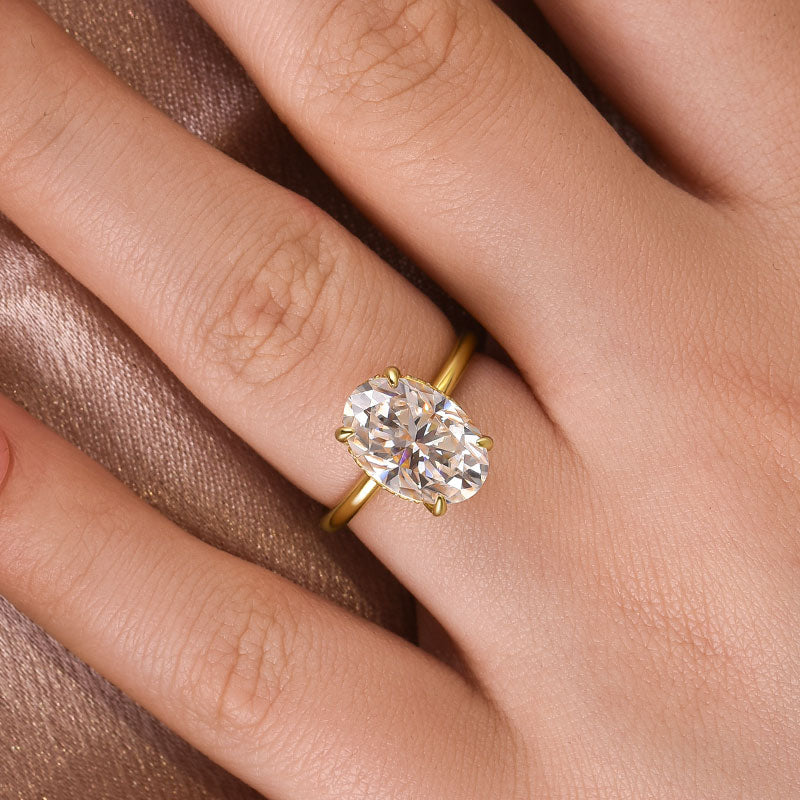 Classic 4.5Ct Solitaire Oval Cut Hidden Halo Engagement Ring In Sterling Silver