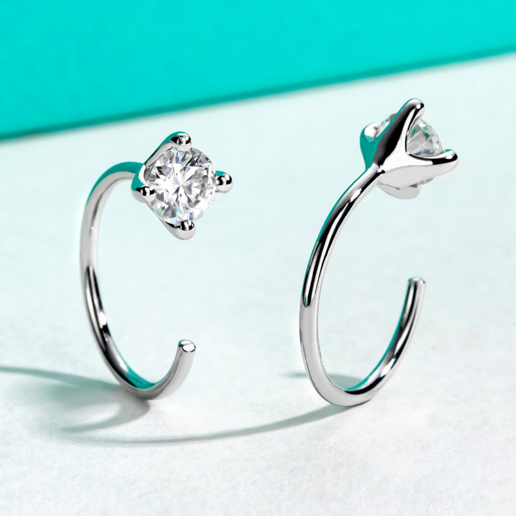 Round Cut Moissanite Hoop Earrings (0.6cttw)