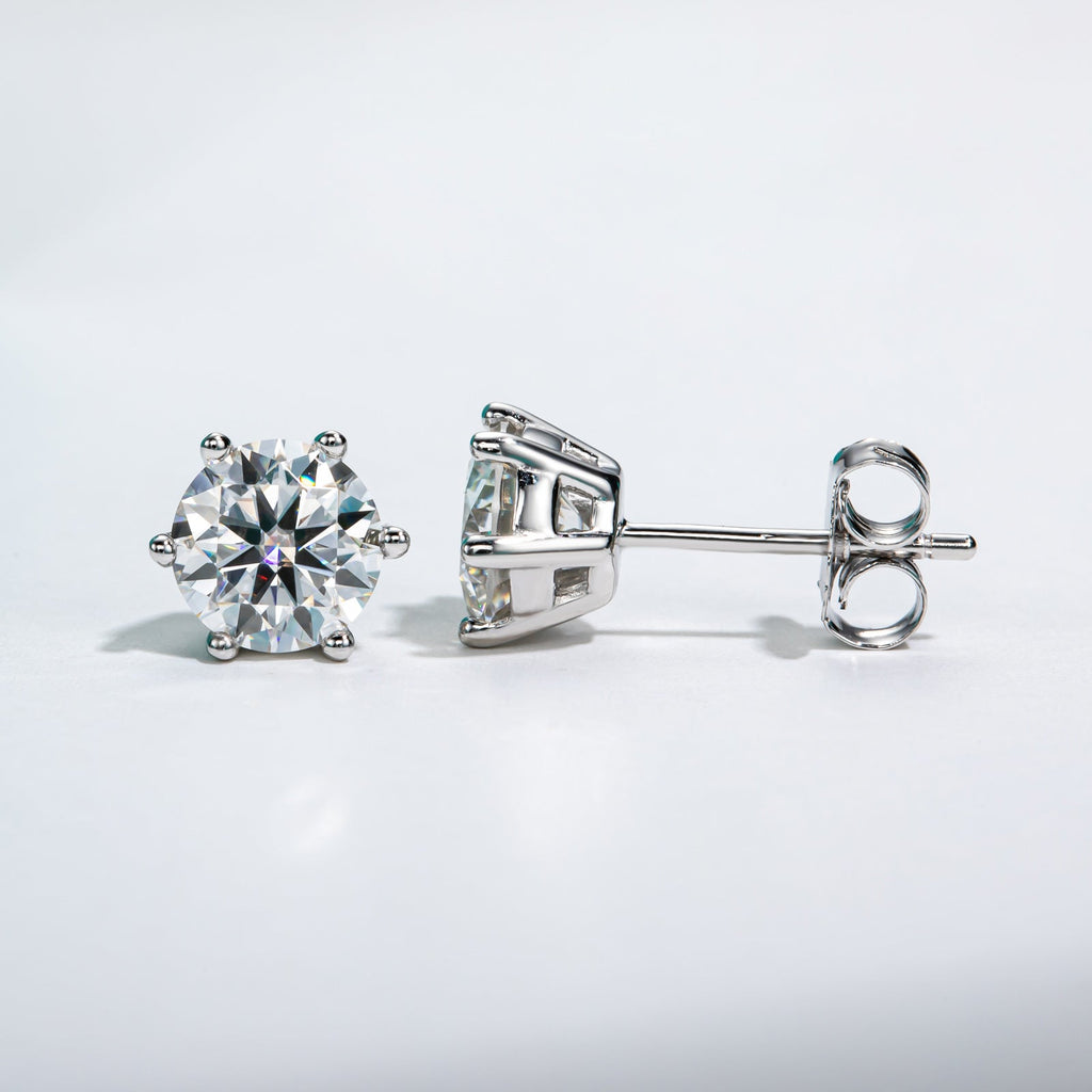 Round Cut Moissanite Stud Earrings (1/2/4/6cttw)