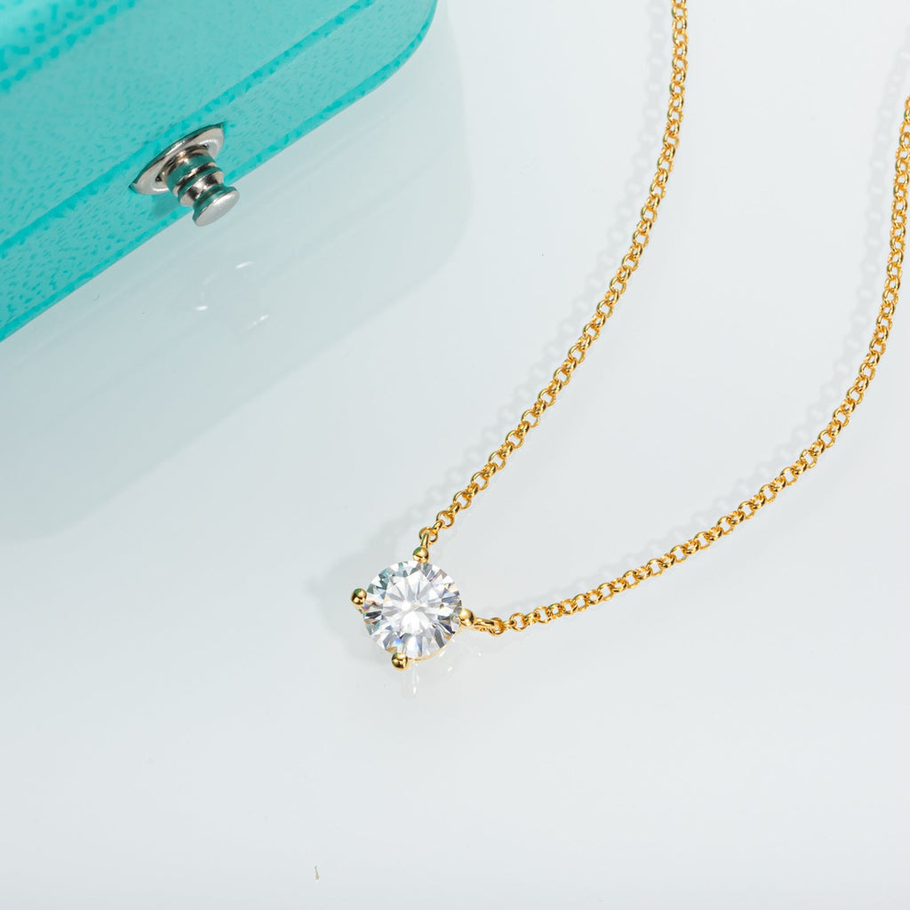 Round Cut Moissanite Pendant Necklace (1/2/3 ct)