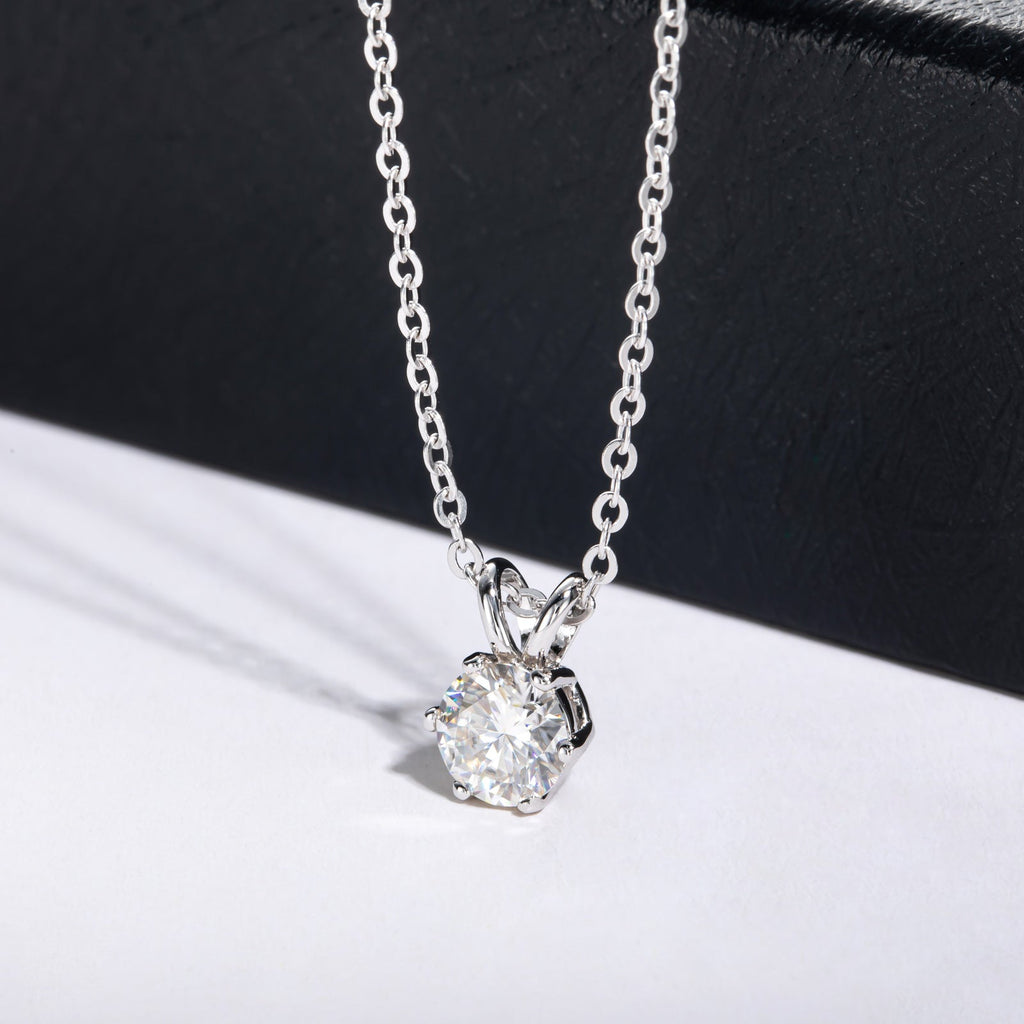 Round Cut Moissanite Pendant Necklace (1/3/5ct)
