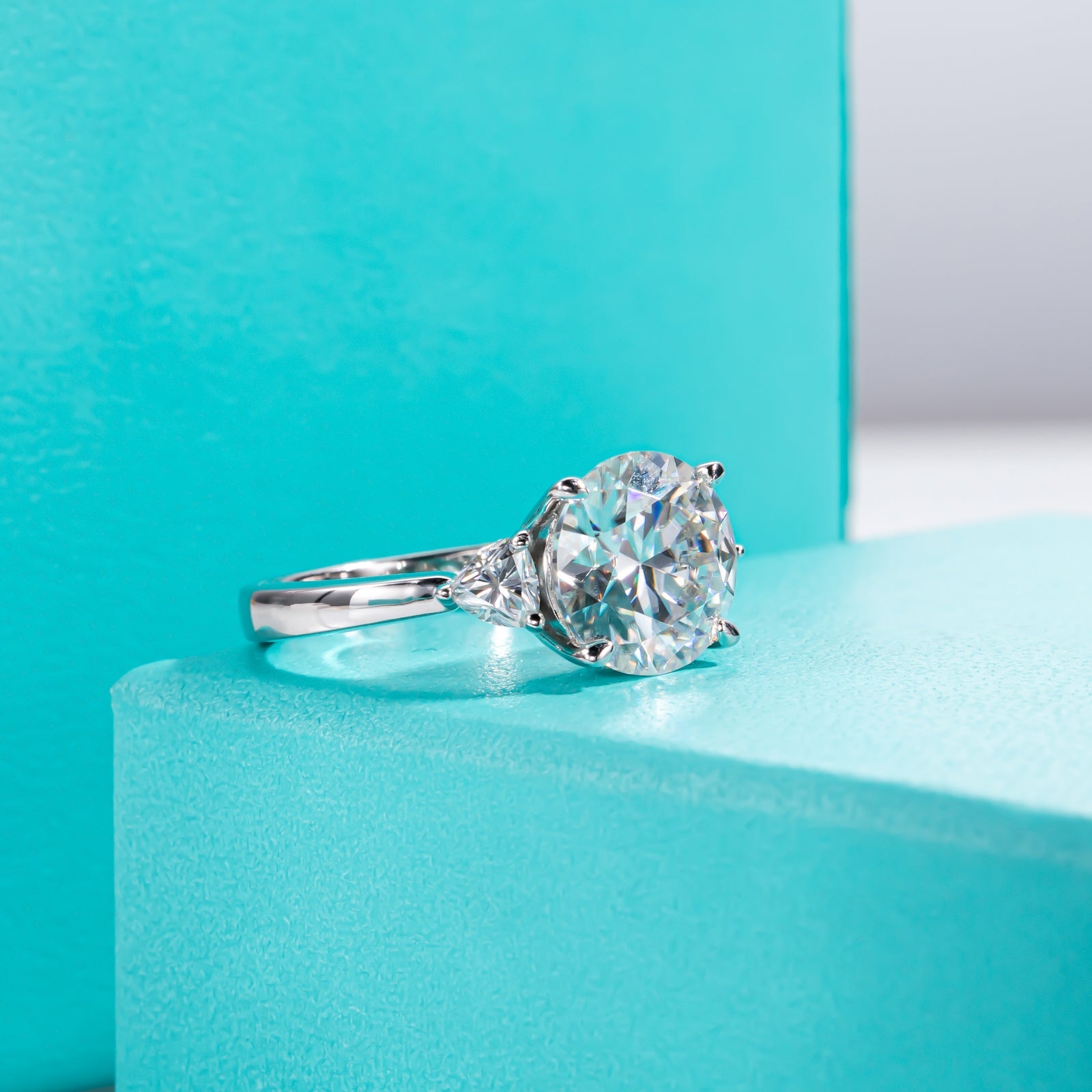 Round Cut 3 Stone Moissanite Engagement Ring (4.6 cttw)