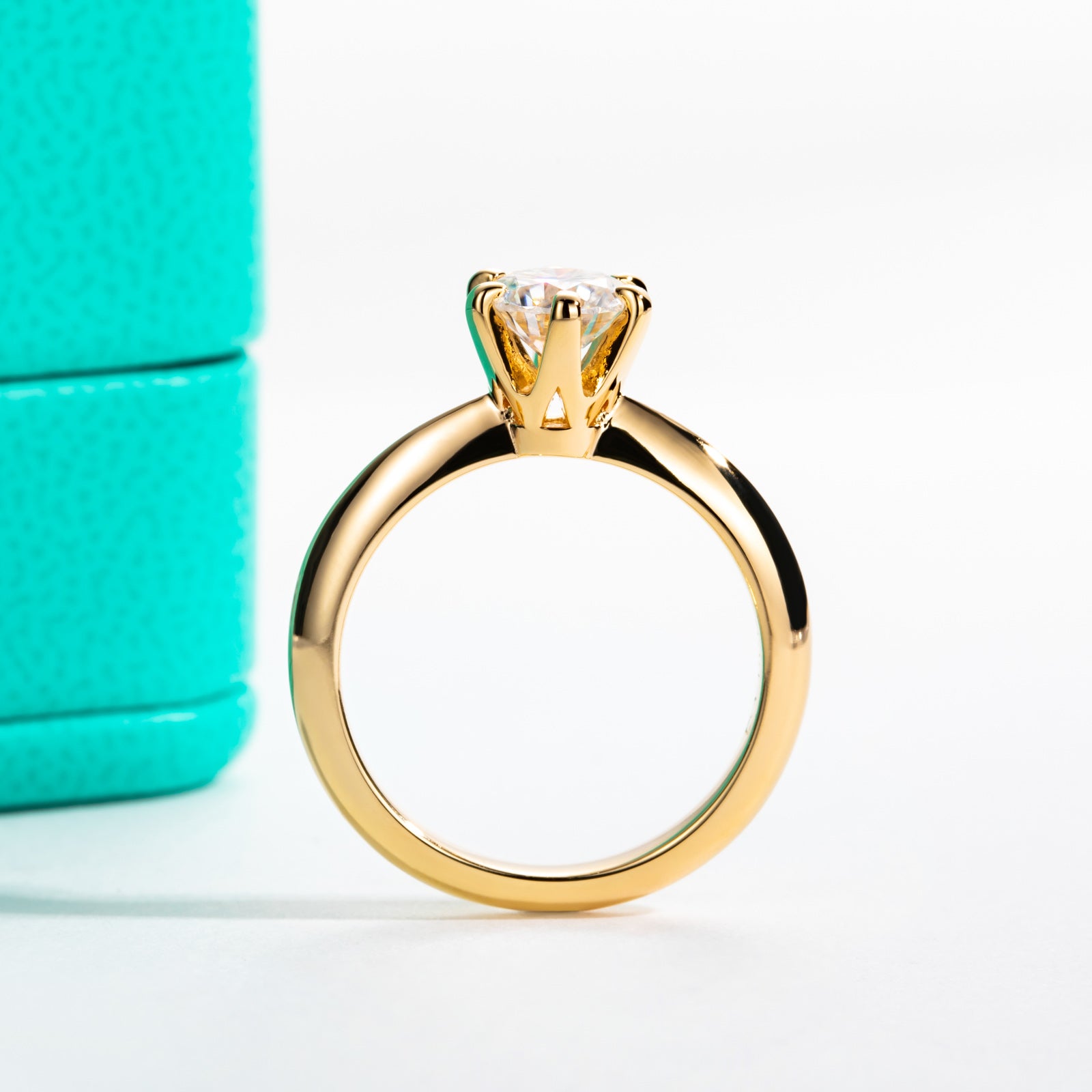 Round Cut Moissanite Engagement Ring (1/2/3ct)