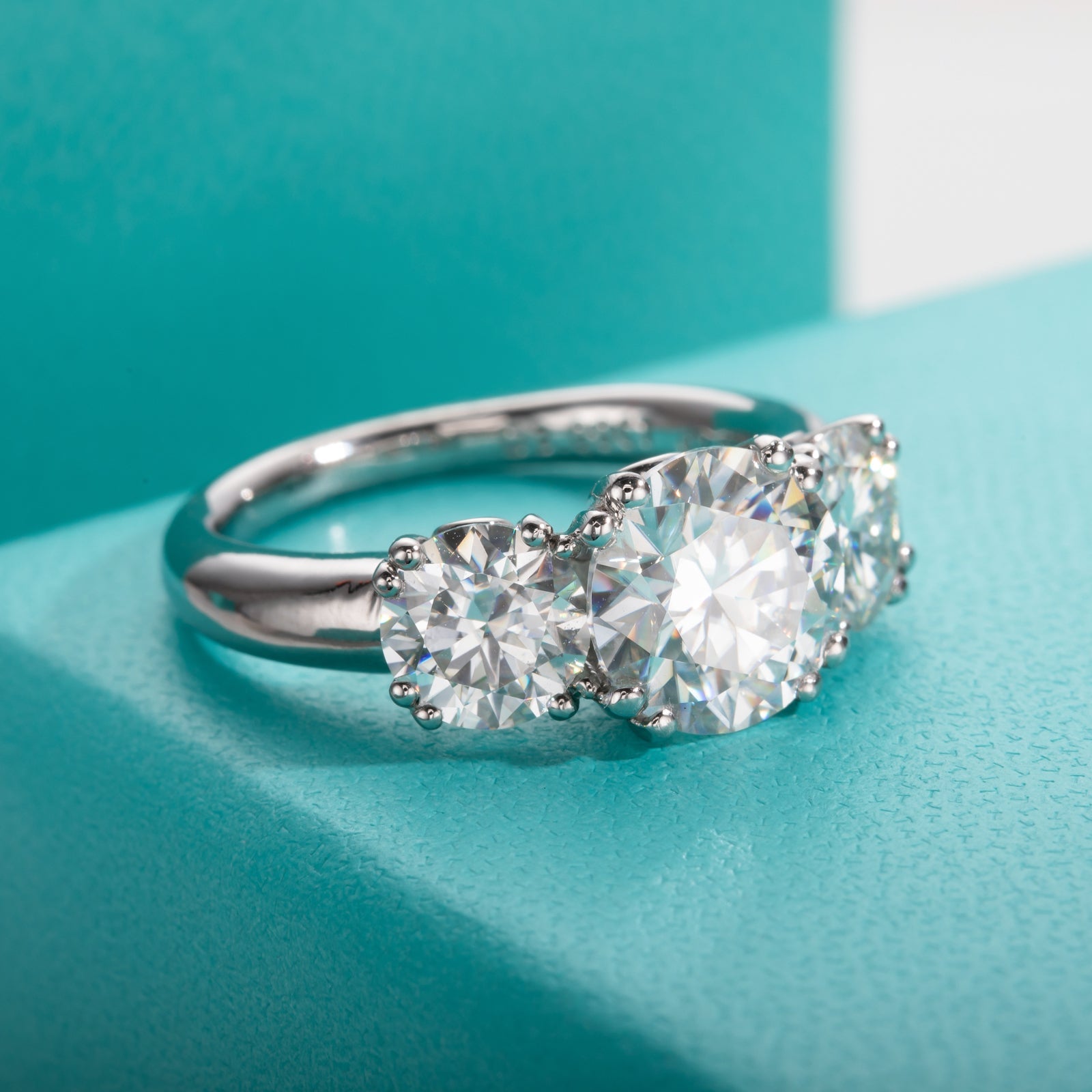 Round Cut 3 Stone Moissanite Engagement Ring (5 cttw)