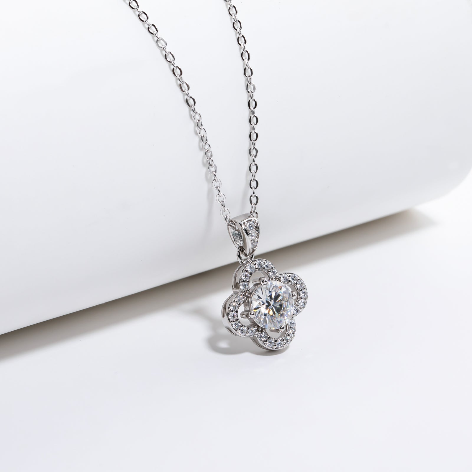 Moissanite Clover Pendant Lucky Necklace