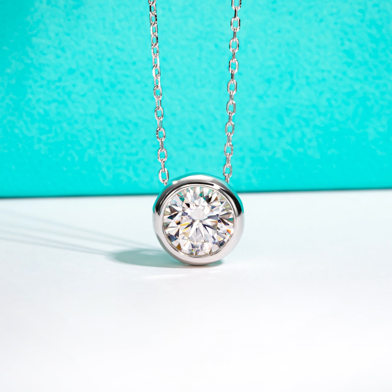 Round Cut Moissanite Pendant Necklace (0.5-5 ct)