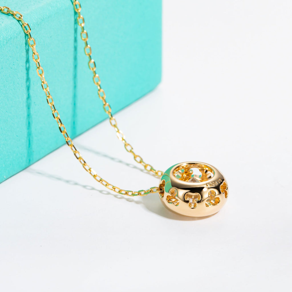 Round Cut Moissanite Pendant Necklace (0.5-5 ct)