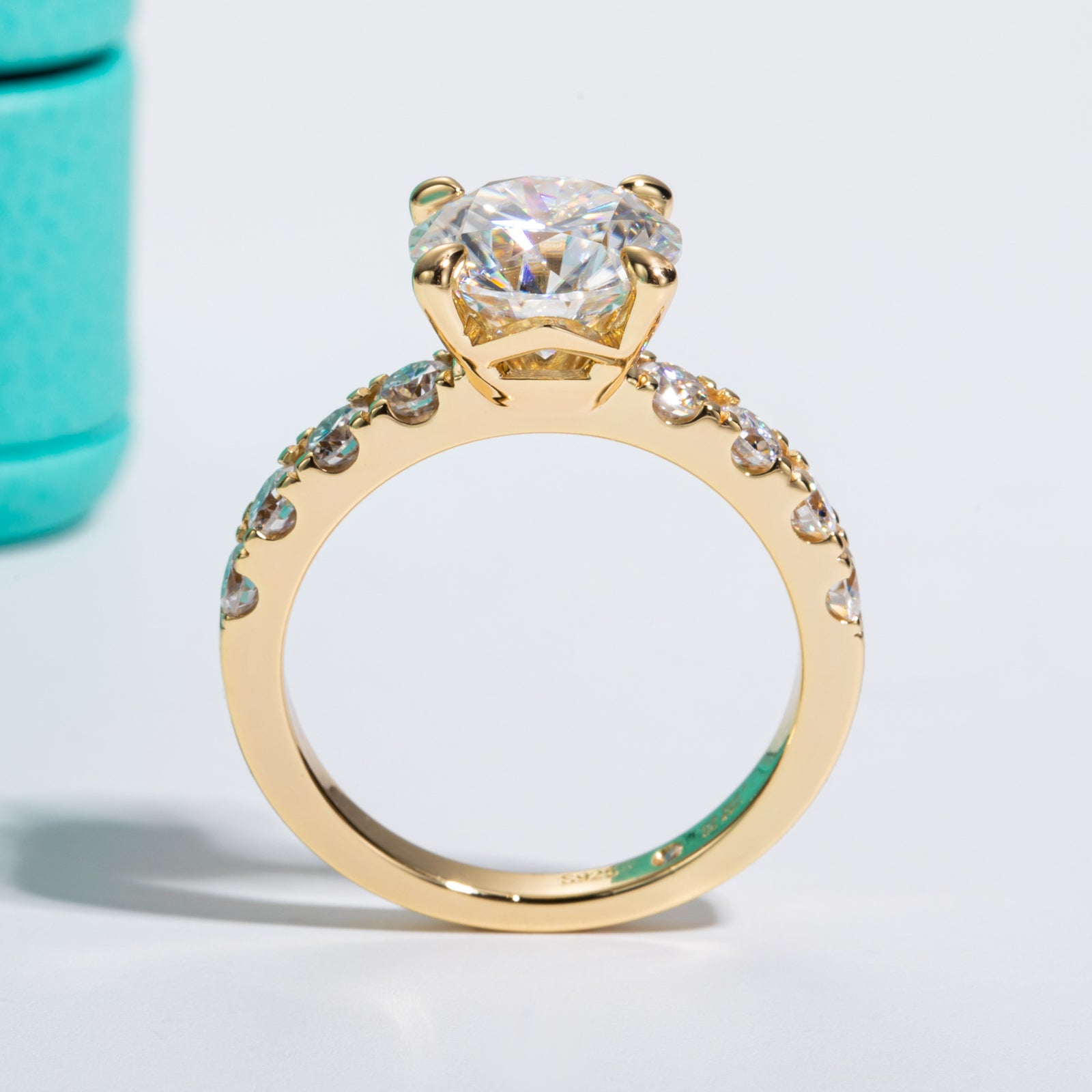 Round Cut Pavé Moissanite Engagement Ring (4.3cttw)