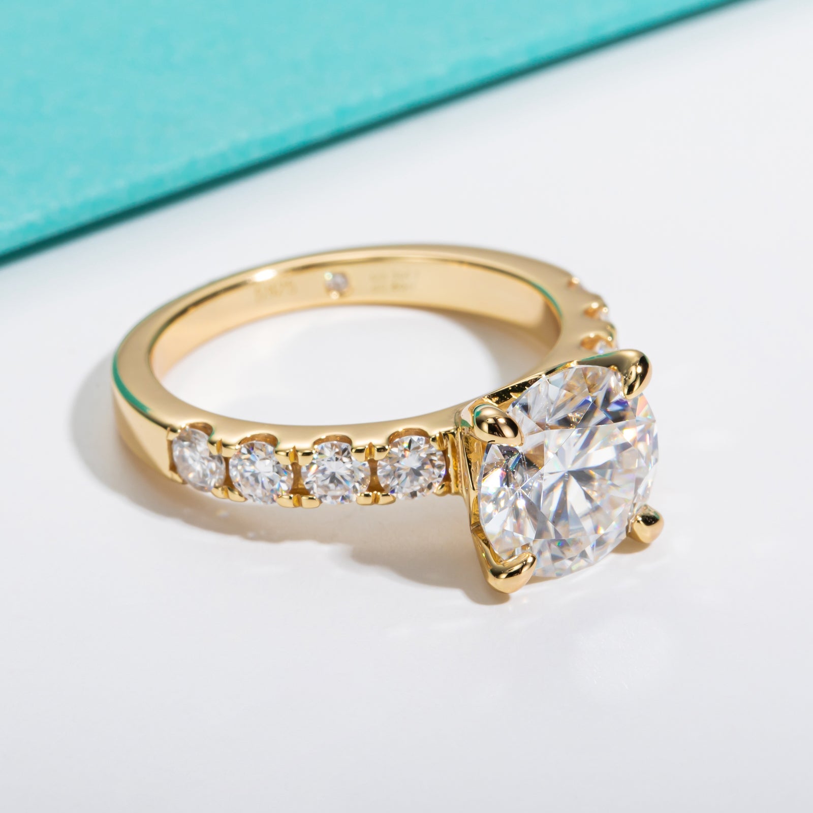 Round Cut Pavé Moissanite Engagement Ring (4.3cttw)