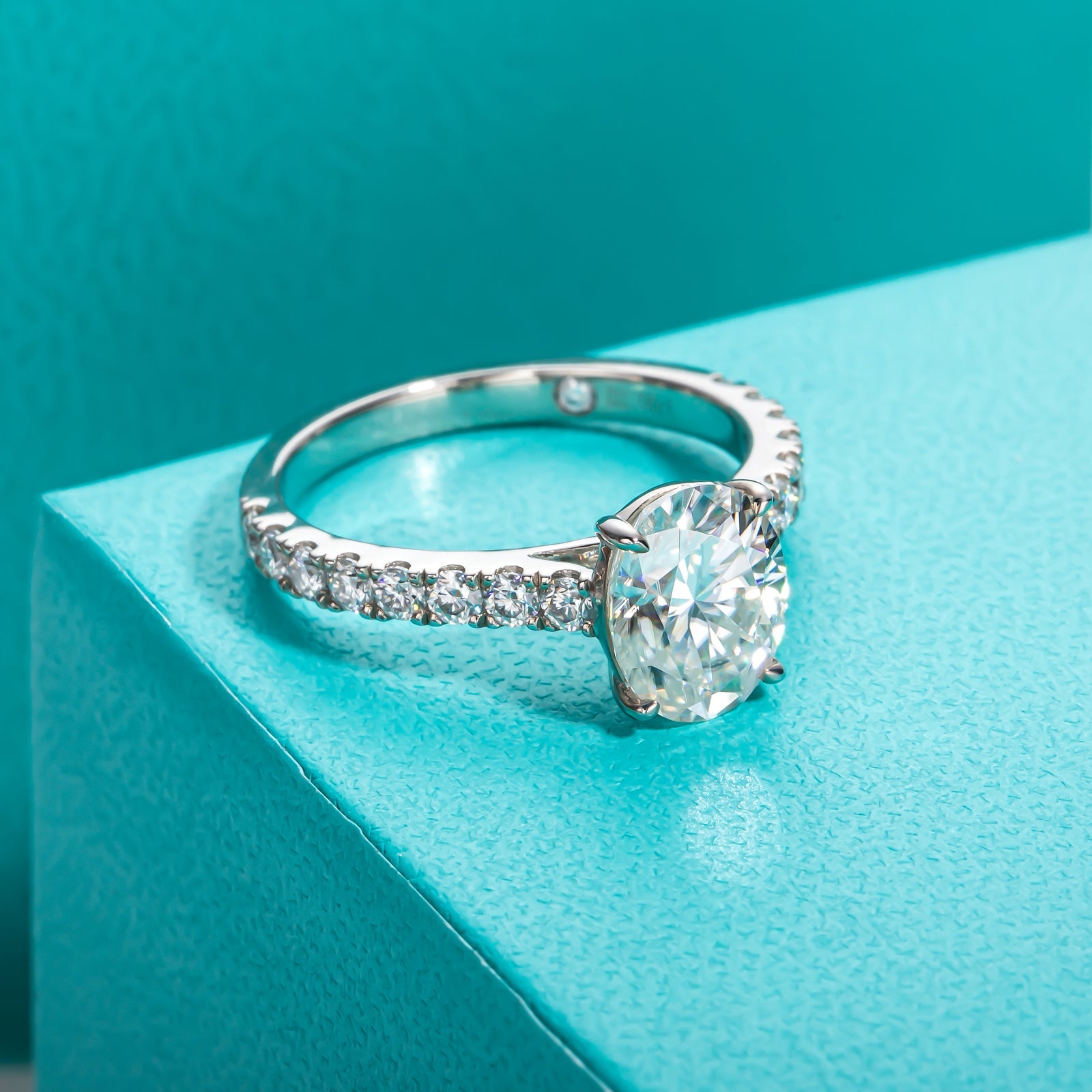 Oval Cut Pavé Moissanite Engagement Ring (2 ct)