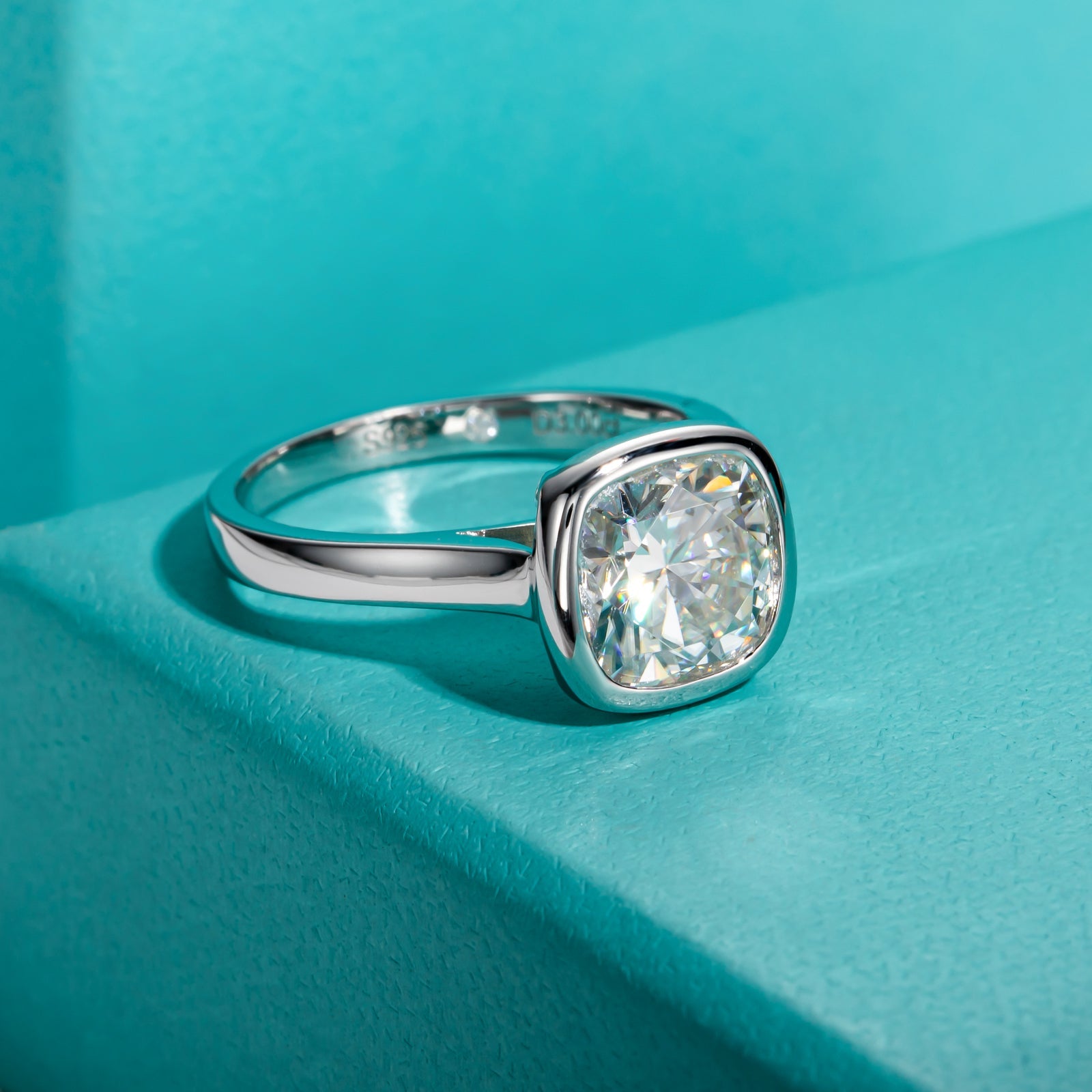 Cushion Cut Bezel Moissanite Engagement Ring (3 ct)