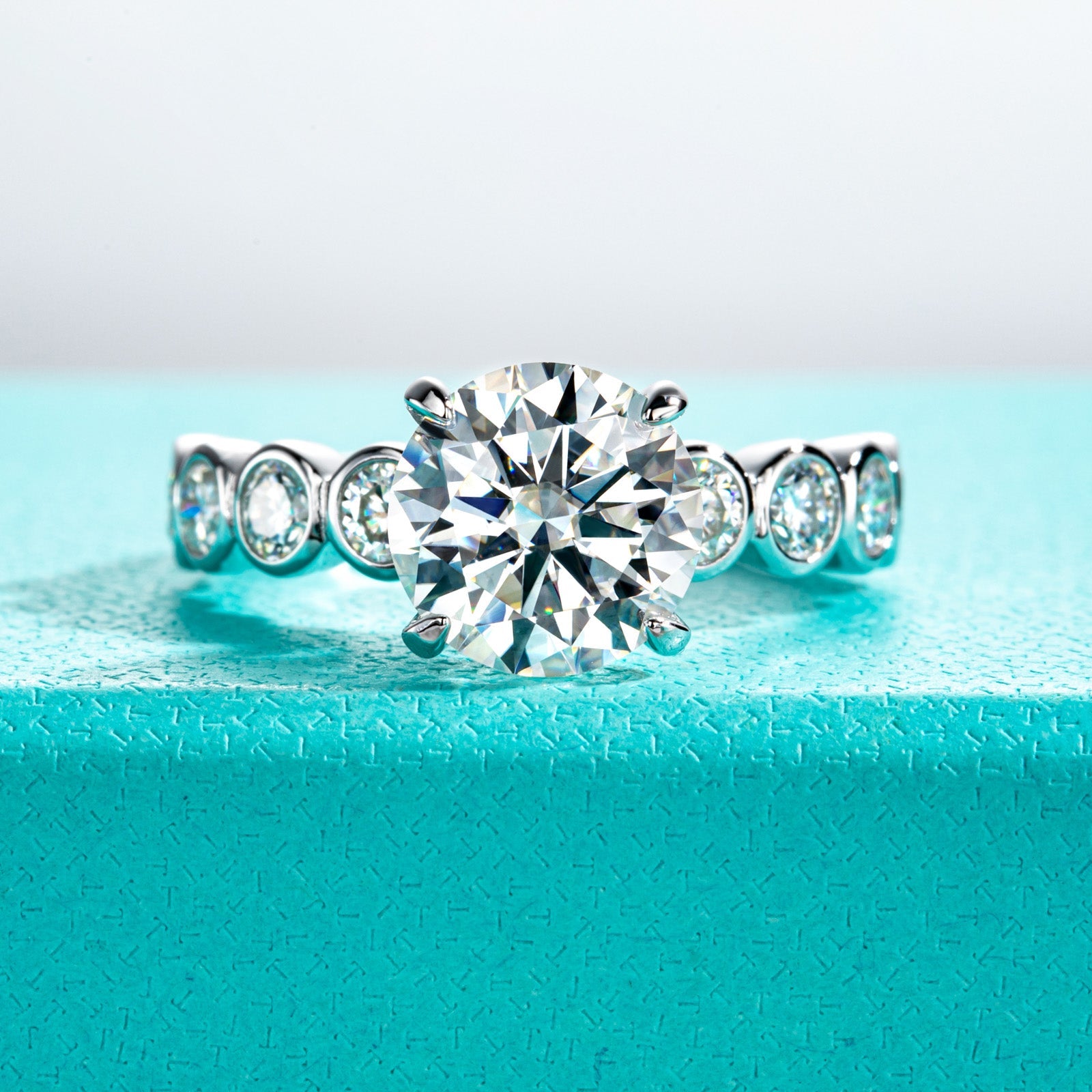 Round Cut Moissanite Engagement Ring (3.8 cttw)