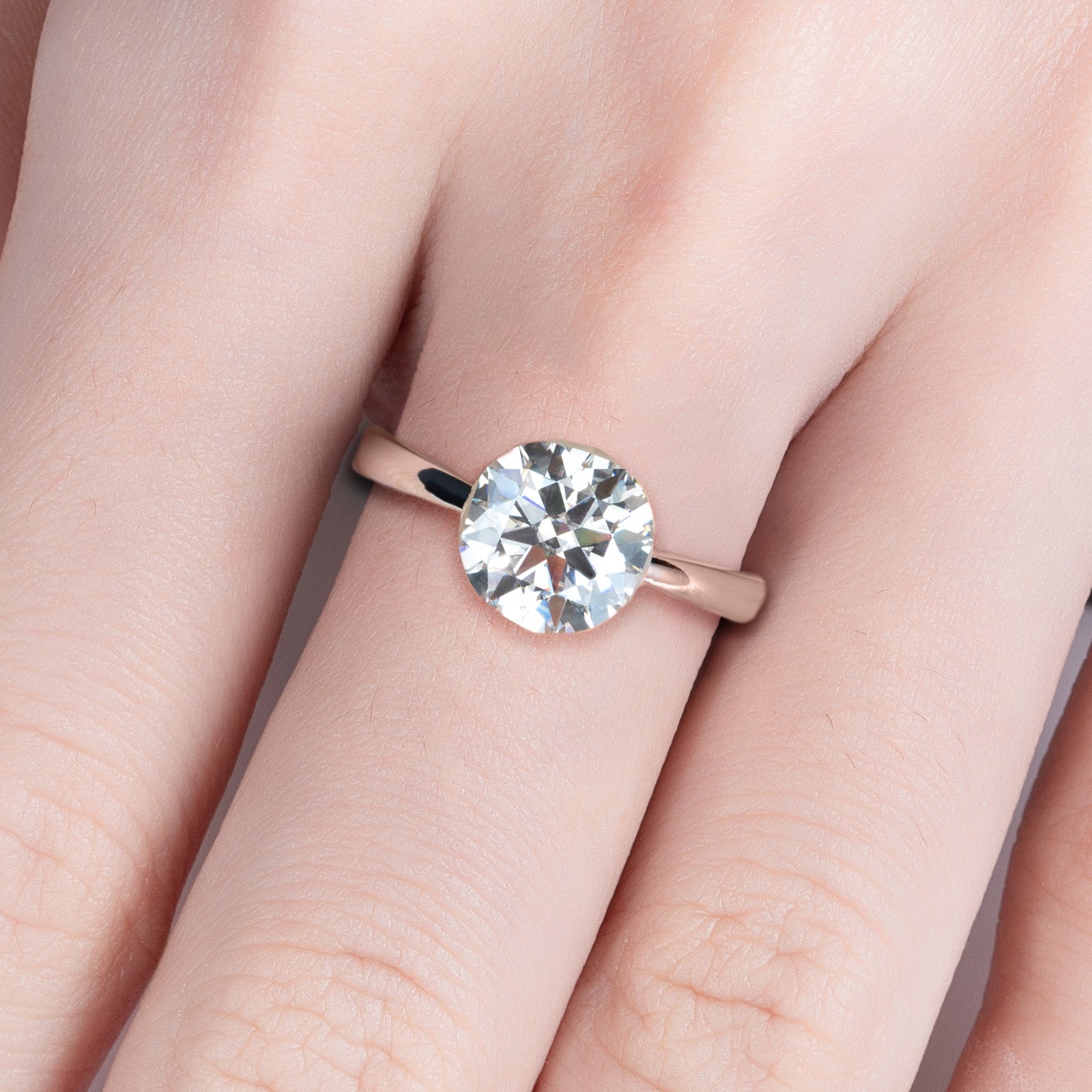 Round Cut Invisible Setting Moissanite Engagement Ring (2/3 ct)
