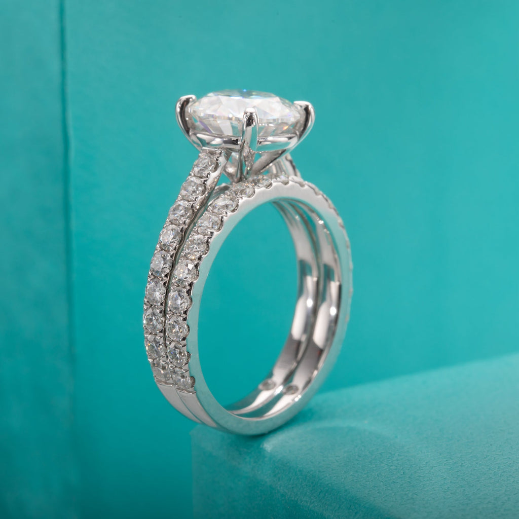 Round Cut Moissanite Engagement Ring Bridal Set (4.3cttw)