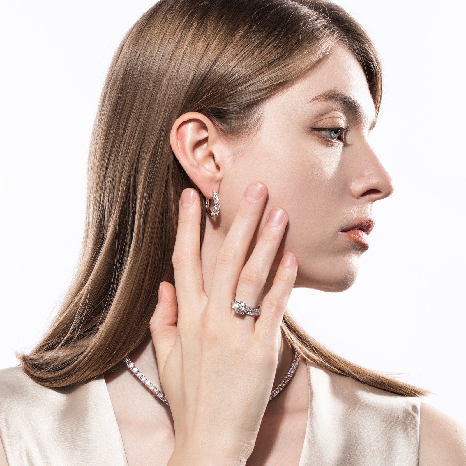 Round Cut Moissanite Engagement Ring Bridal Set (4.3cttw)